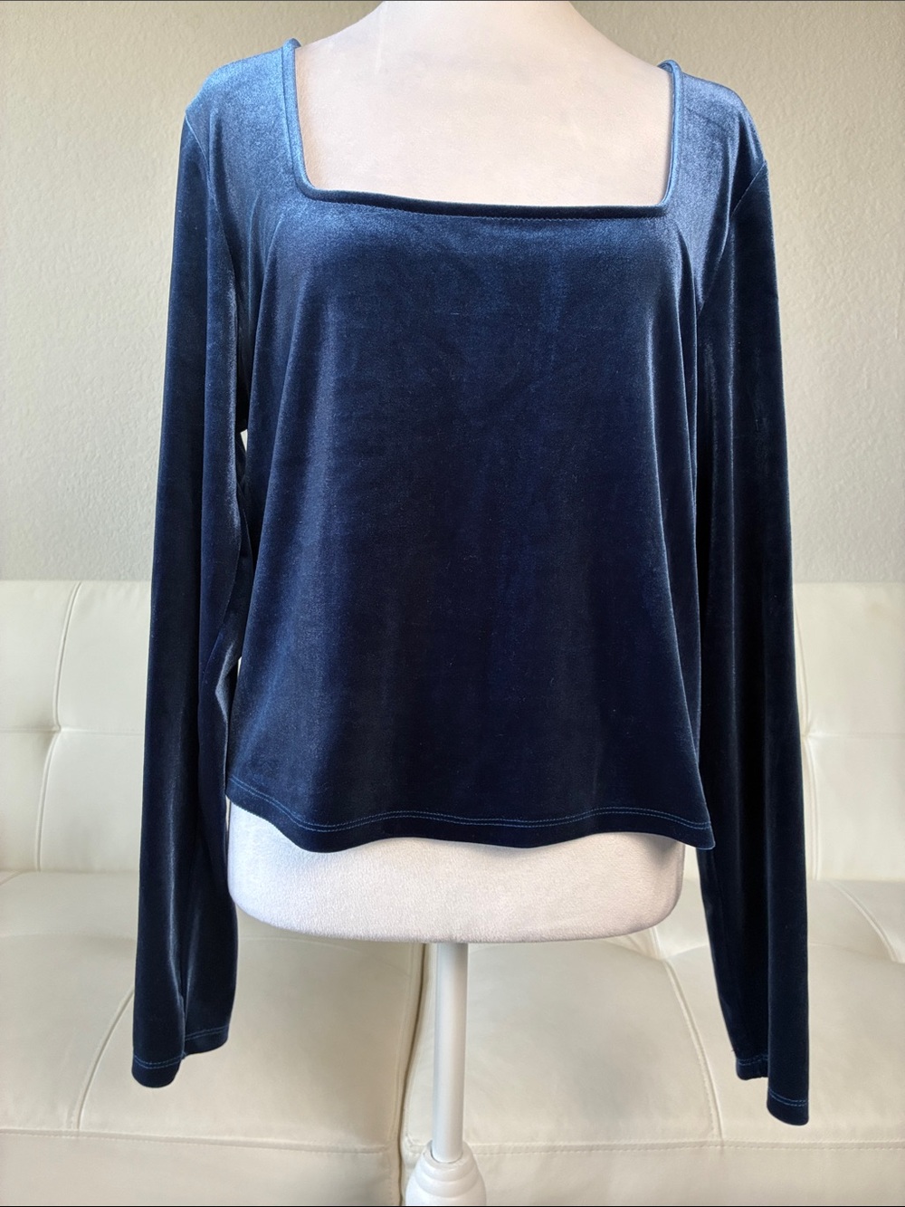 Forever 21 Velvet Square-Neck Long Sleeve Top - Navy Blue